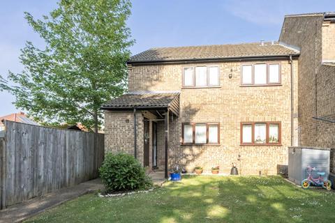 undefined, Birinus Close,  High Wycombe,  Buckinghamshire,  HP12