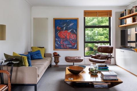 Valiant House, Vicarage Crescent, London SW11