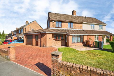 3 bedroom semi-detached house for sale, Churchill Road, WALSALL