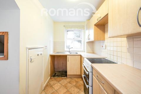 1 bedroom terraced house to rent, Fernhurst Road, Calcot, Reading, RG31
