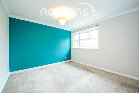 1 bedroom terraced house to rent, Fernhurst Road, Calcot, Reading, RG31