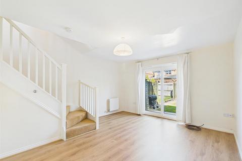2 bedroom terraced house to rent, Carisbrooke Grove, Stamford