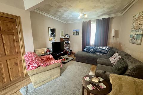 2 bedroom end of terrace house for sale, Holborn Road, Holyhead, Anglesey, LL65