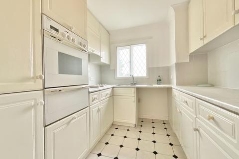 2 bedroom retirement property for sale, Mallee Crescent, Southport PR9