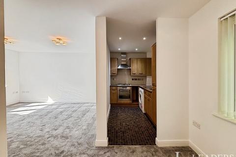 2 bedroom flat to rent, Bromley Close, East Road, Harlow, CM20