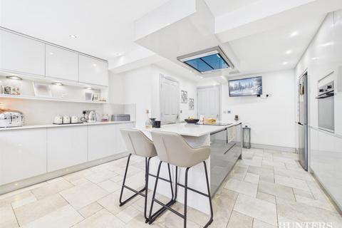 3 bedroom townhouse for sale, Brackenrigg, Leadgate, Consett