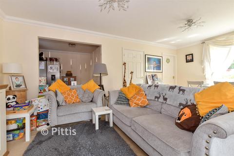 4 bedroom detached house for sale, Tamar Close, Sandown PO36