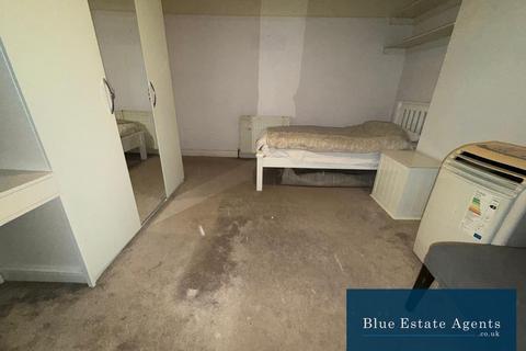 undefined, Syon Park Gardens, Isleworth, TW7