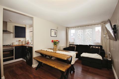 2 bedroom apartment for sale, Swan Lane, Coventry