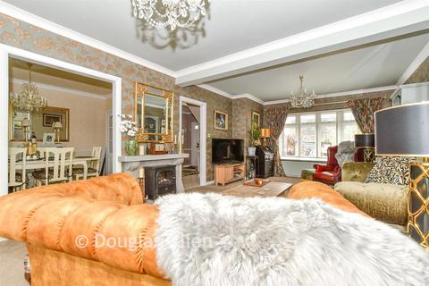 4 bedroom detached house for sale, Crays Hill, Billericay CM11