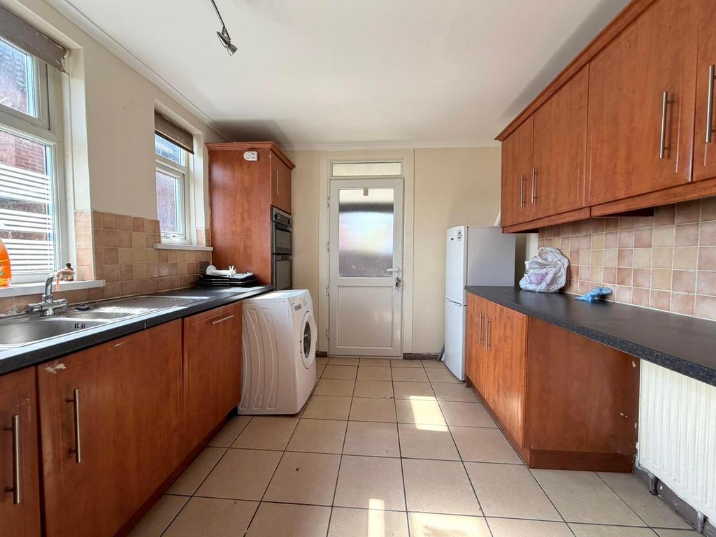 House in Leicester - View 5