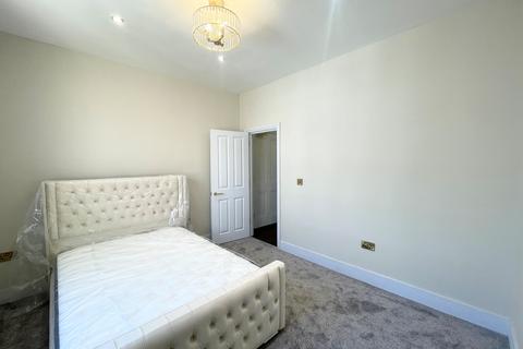2 bedroom apartment to rent, Euston Place, Leamington Spa, CV32