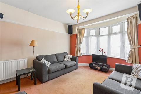 4 bedroom terraced house for sale, Rose Glen, Romford, RM7