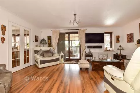 4 bedroom detached house for sale, Herne Bay