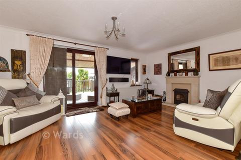 4 bedroom detached house for sale, Cornwallis Avenue, Herne Bay, Kent