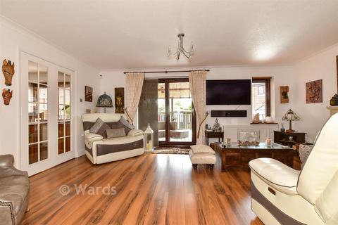 4 bedroom detached house for sale, Cornwallis Avenue, Herne Bay CT6