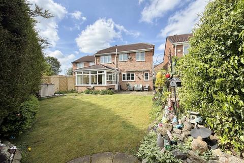 5 bedroom detached house for sale, Greenacre Court, Garforth, Leeds