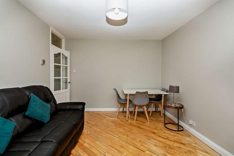 1 bedroom flat for sale, Bodmin Crescent, Leeds, LS10