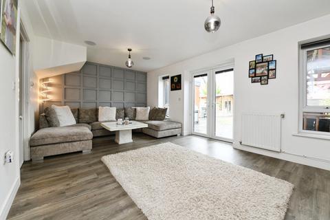4 bedroom detached house for sale, Brassie Wood, Chelmsford, CM3