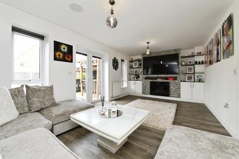 4 bedroom detached house for sale, Brassie Wood, Chelmsford, CM3