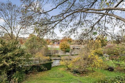 2 bedroom terraced house for sale, Chesil Street, Winchester, Hampshire, SO23