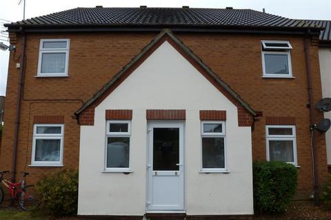 1 bedroom ground floor flat to rent, Staithe Road, Wisbech