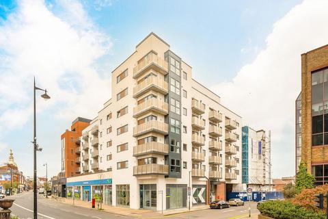 2 bedroom flat for sale, Stanley Road, London SW19