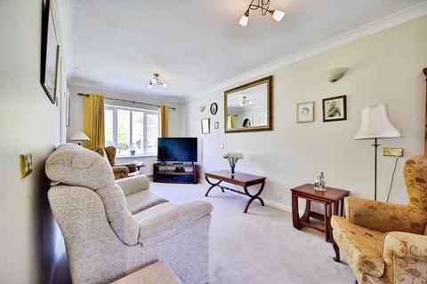 2 bedroom terraced house for sale, Nevill Court, West Malling