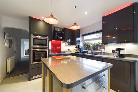 undefined, Daffodil Leaze, Kings Stanley, Stonehouse, Gloucestershire, GL10