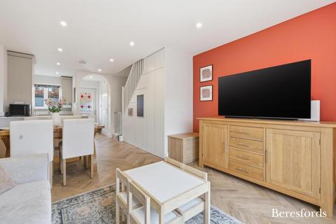 2 bedroom terraced house for sale, Nightingale Crescent, Harold Wood, RM3