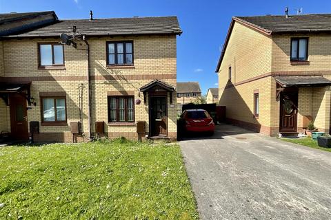 2 bedroom end of terrace house for sale, Clos Cilsaig, Dafen, Llanelli