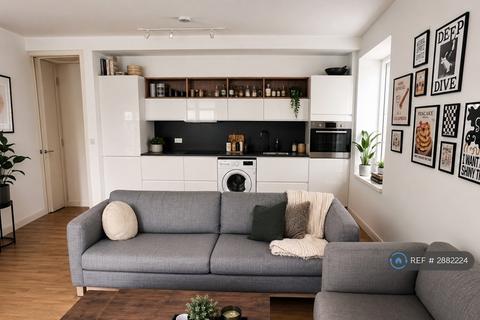 2 bedroom flat to rent, Old Kent Road, London, SE1