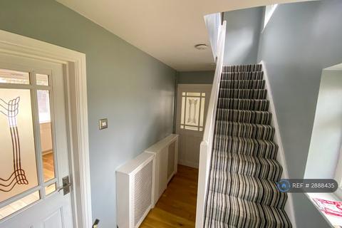 3 bedroom terraced house to rent, Exmouth Road, Sale, M33
