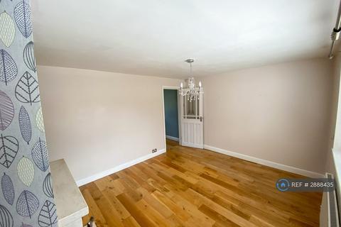 3 bedroom terraced house to rent, Exmouth Road, Sale, M33