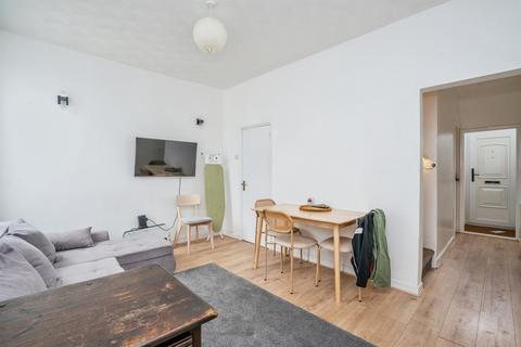 2 bedroom terraced house for sale, Mayhall Road, Portsmouth