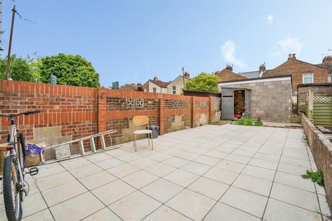 2 bedroom terraced house for sale, Mayhall Road, Portsmouth