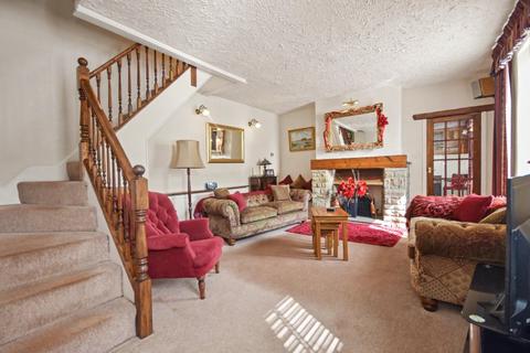 3 bedroom detached house for sale, The Common, Dewsbury, West Yorkshire