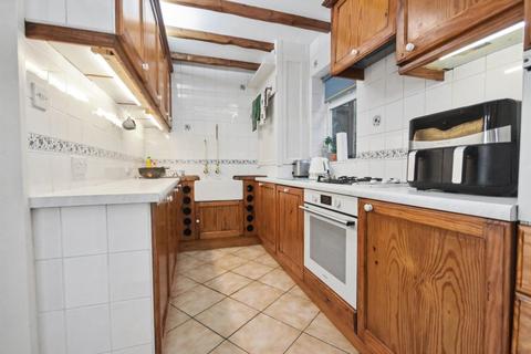 3 bedroom detached house for sale, The Common, Dewsbury, West Yorkshire