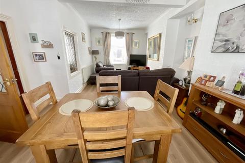 3 bedroom terraced house for sale, Brynmor Road, Llanelli