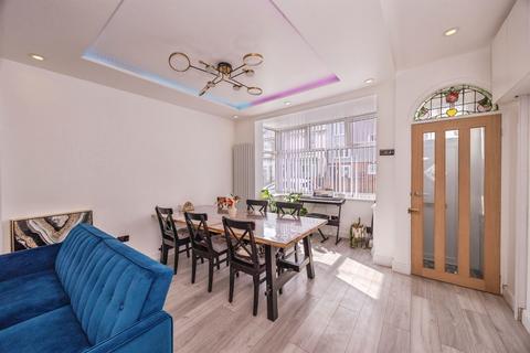 3 bedroom terraced house for sale, Queens Road, Portsmouth