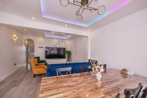 3 bedroom terraced house for sale, Queens Road, Portsmouth