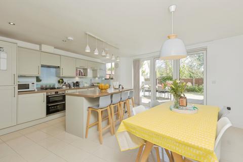 4 bedroom semi-detached house for sale, Spa Crescent, Tunbridge Wells, Kent, TN4