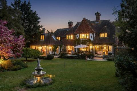 6 bedroom country house for sale, Fitzroy Avenue, Kent, CT10