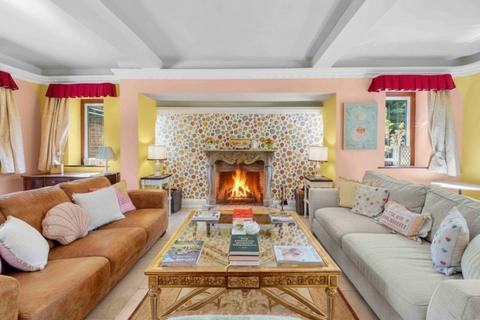 6 bedroom country house for sale, Fitzroy Avenue, Kent, CT10