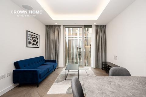 Studio to rent, 16 Minories, London EC3N
