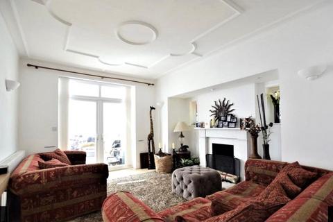 undefined, Ennerdale Road, Kew, Surrey, TW9