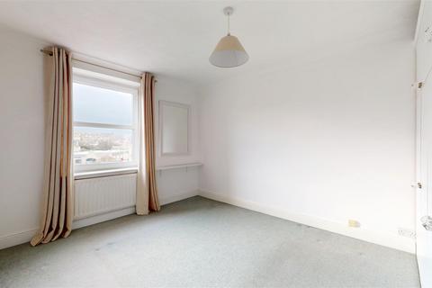 2 bedroom apartment to rent, Rempstone Road, Swanage