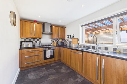 3 bedroom end of terrace house for sale, Bute Drive, Perth PH1