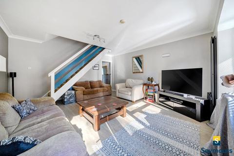 2 bedroom terraced house for sale, Bladon Close, Surrey GU1
