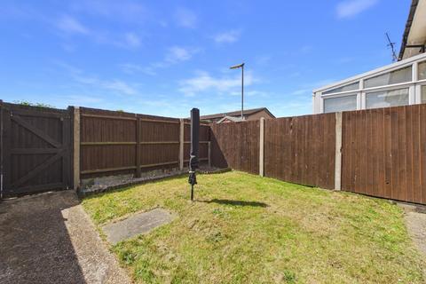 3 bedroom terraced house for sale, Jubilee Close, Stanwell, Middlesex, TW19